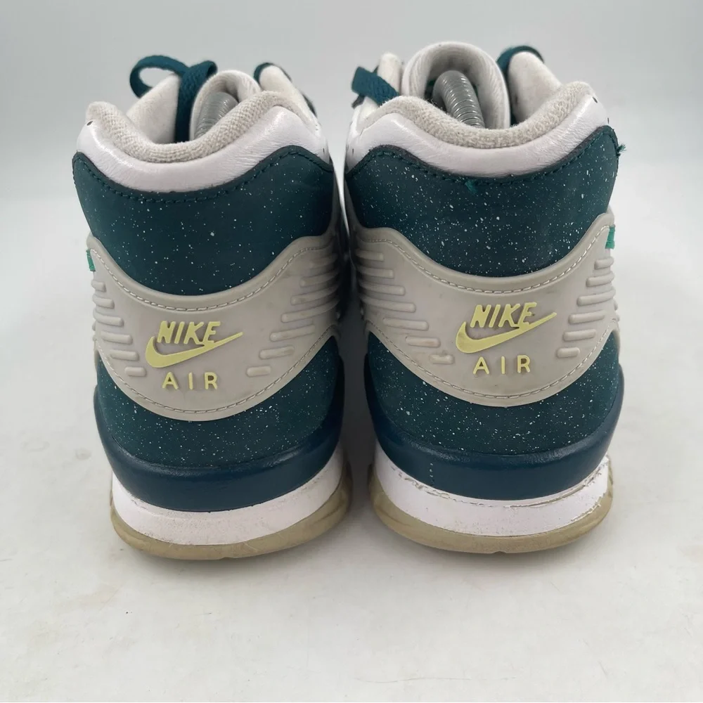 Nike Men’s Air Trainer 3 White Midnight Turquoise Basketball Shoes - Size 9